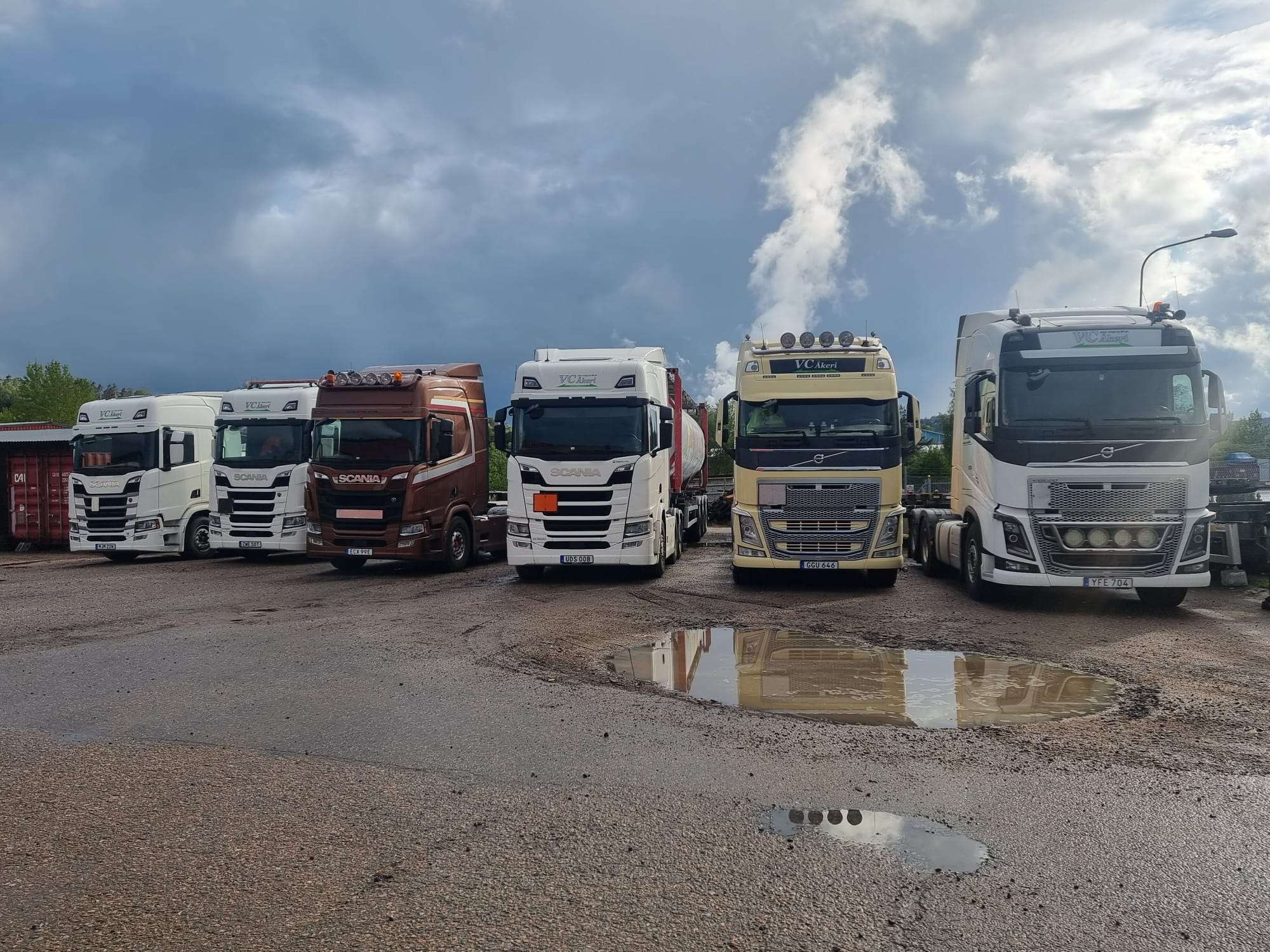 VC Åkeri lastbil med VC-logga